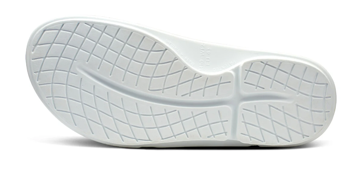 Men's OOahh Sport Flex Slide - White - Image 9