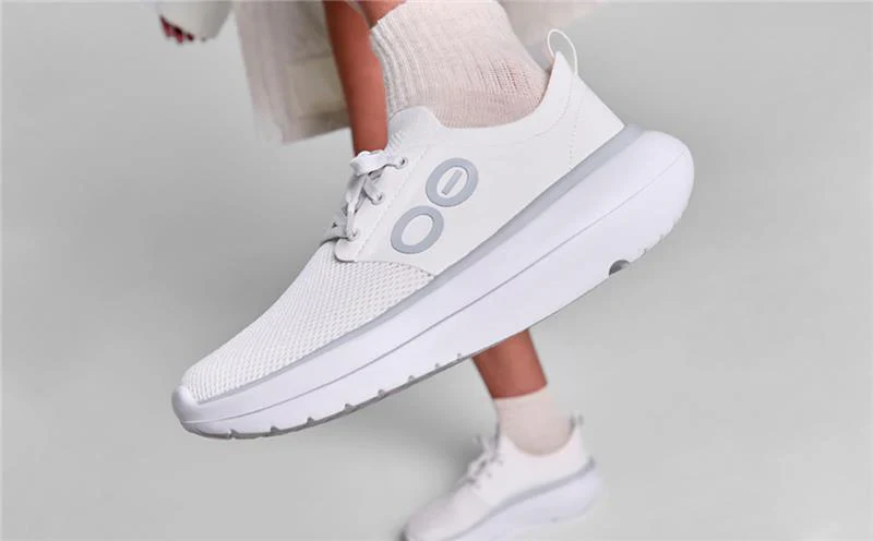 Women's OOmy Stride Shoe - White/White - Image 3