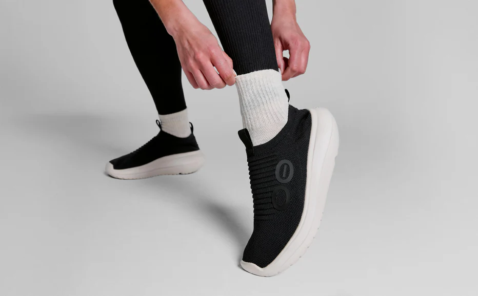 Women's OOmy Zen - Chalk/Black - Image 5
