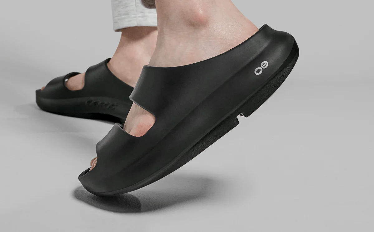 Women's OOyea PLUS - Black - Image 3