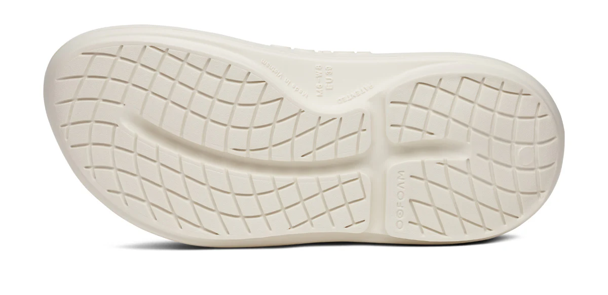 Women's OOyea PLUS - Chalk - Image 10